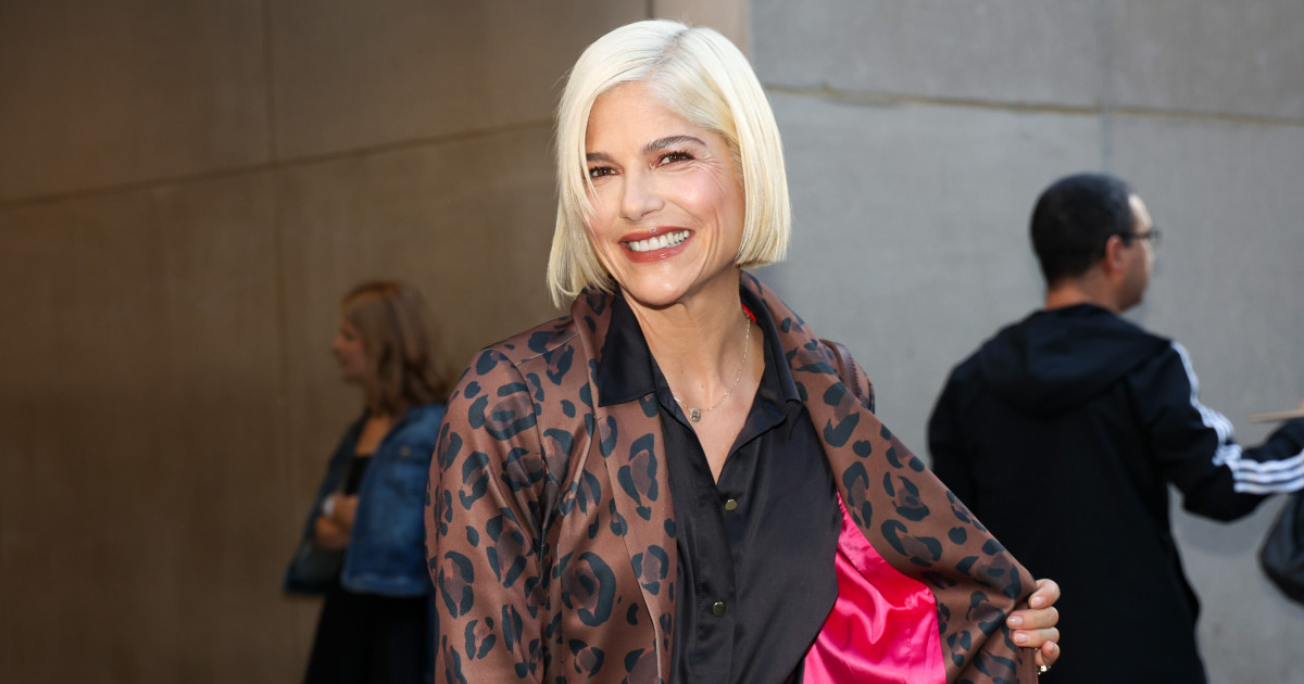 Így érzi most magát a gyógyíthatatlan beteg Selma Blair: állapotáról vallott a híresség