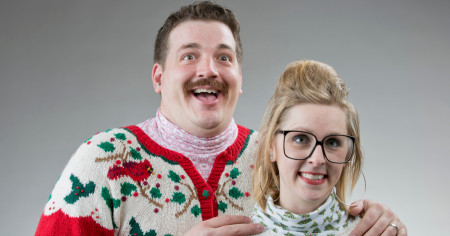 Borítókép: 11 kínosan mulatságos ünnepi fotó a családi albumból