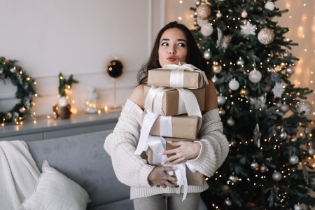 Borítókép: Ajándékozz szépséget karácsonyra: 3+1 kényeztető ajándék, aminek nem lehet ellenállni!