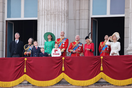 Borítókép: 5 dolog, amin még a királyi család is spórol: a villanyt ők se hagyják égve