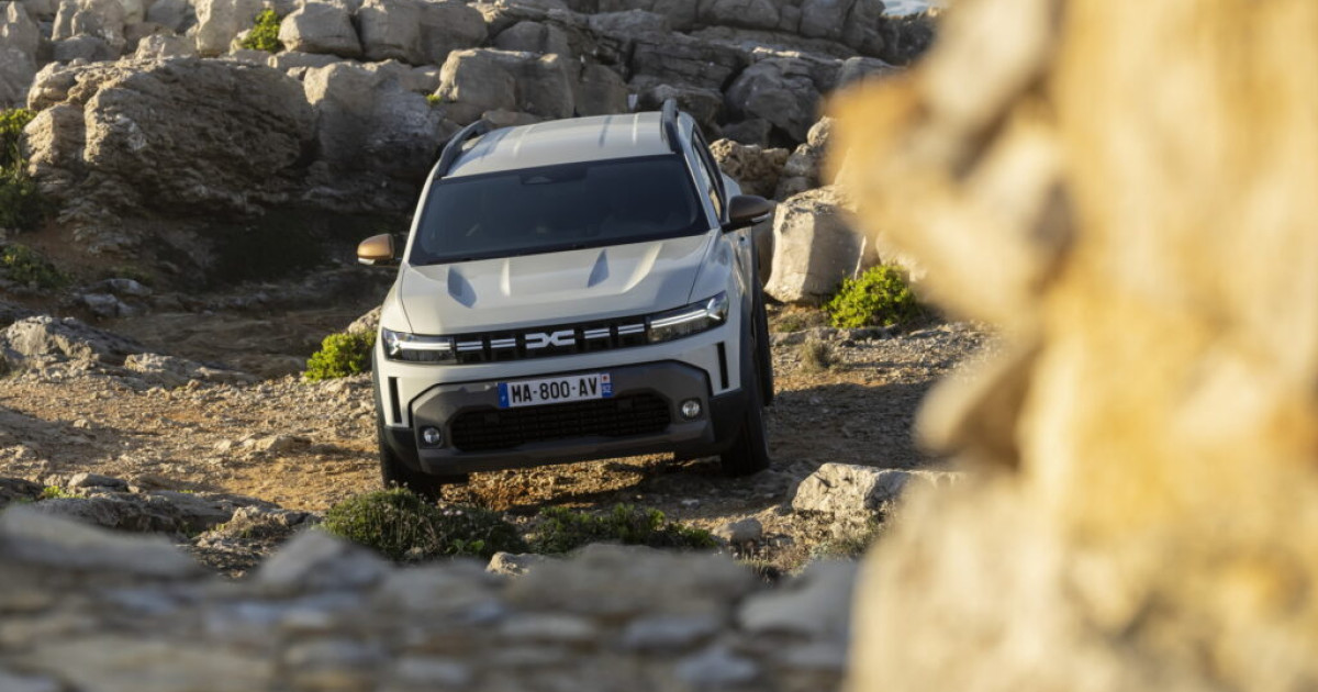 Itt az j Dacia Duster most m r hibrid is van bel le