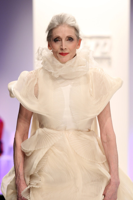 Borítókép: 7 bombasztikus 60 feletti nő, aki élő bizonyítéka annak, hogy az életkor tényleg csak egy szám