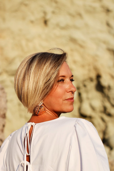 Borítókép: Elmúltál 40 éves, és nincs gyereked? Mit ér így az életed? Negyvenes nőkkel beszélgettünk a kihagyott anyaságról