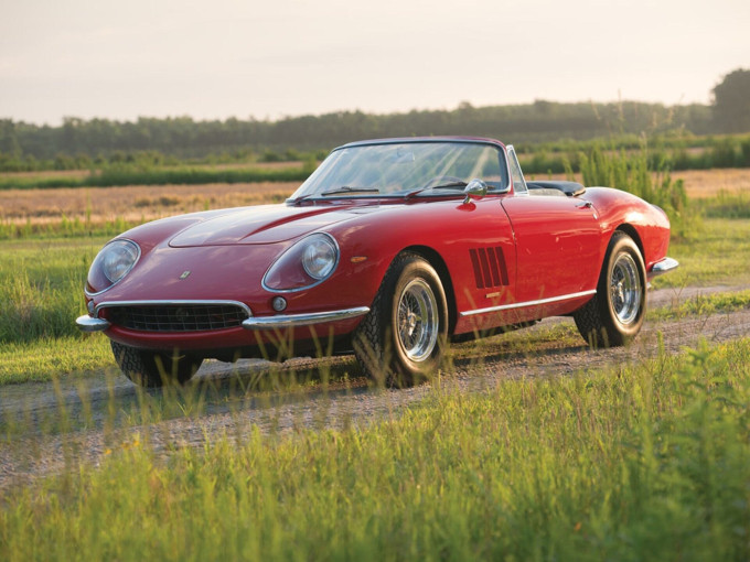 Ferrari 275 GTB/4 NART Spider