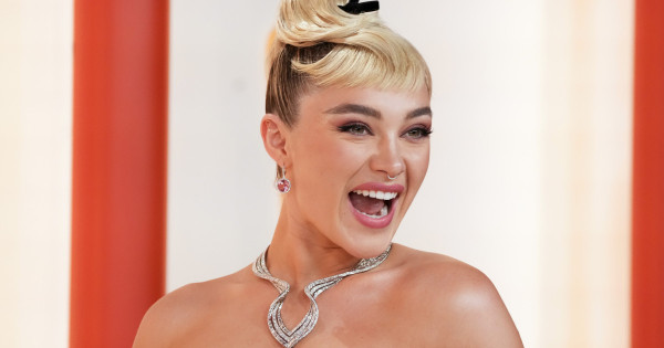 Borítókép: Az év baklövései! Ezek voltak 2023 legmegosztóbb és legbotrányosabb vörös szőnyeges pillanatai