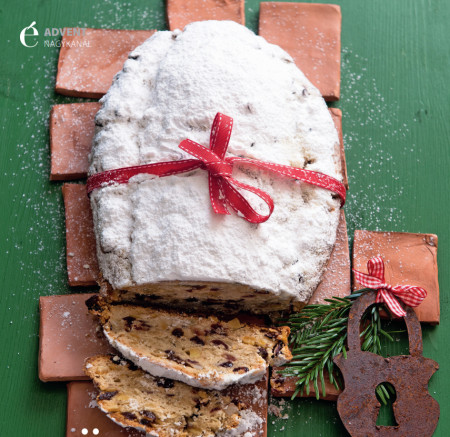 Borítókép: Ünnepi sütemények a nagyvilágból: 4 recept, ha unod a bejglit és a zserbót