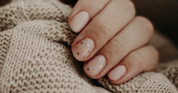 Borítókép: A legvarázslatosabb karácsonyi körmök, amelyek tökéletesek a következő időszakra