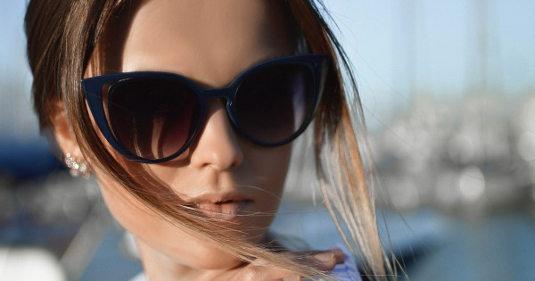 Borítókép: Itt a nyár és a napszemüvegek ideje!