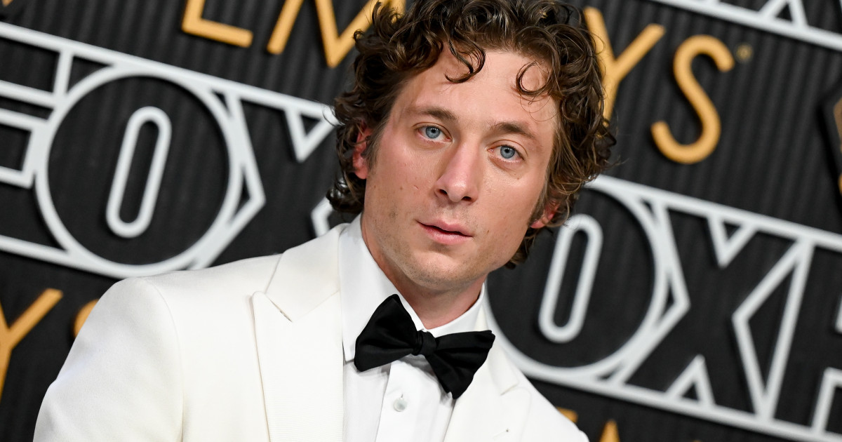 Jeremy Allen White