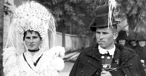 Borítókép: Csodás archív fotógyűjtemény! Ilyenek voltak a menyasszonyok az elmúlt 150 évben