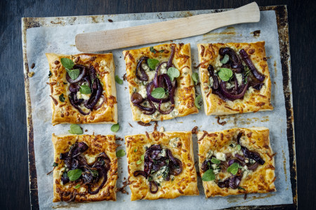 Borítókép: 9 gyors és egyszerű recept leveles tésztából, amit ki kell próbálnod