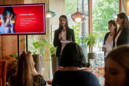 Borítókép: A testalkatuk miatt éreznek leggyakrabban szégyent a magyarok: itt a nagy szégyenfelmérés