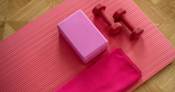 Borítókép: 3 egyszerű gyakorlat, amitől laposabb lesz a hasad, mint valaha