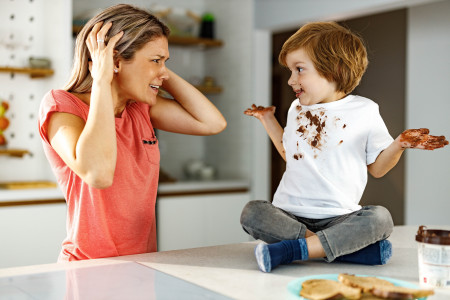 Borítókép: Fű-, ketchup-, kakaó- vagy rozsdafolt? Mindegyikre van pofonegyszerű megoldás!