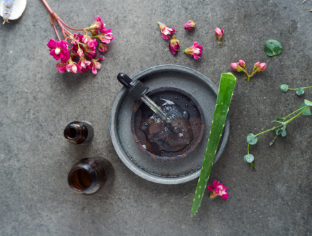 Borítókép: 3 házi készítésű szépségápolási recept: pénztárca- és környezetbarát megoldások