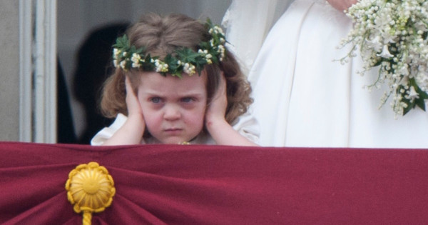 Borítókép: Emlékszel még rá? Így néz ki ma az a kislány, aki széttrollkodta Katalin és Vilmos esküvőjét