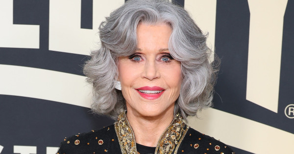 Borítókép: A stílus tényleg kortalan! Jane Fonda 86 évesen is bevállalt egy ilyen vad trendet