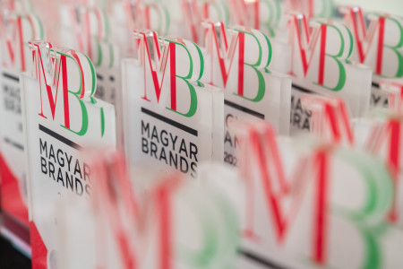 Borítókép: Díjazzuk a magyar márkát!