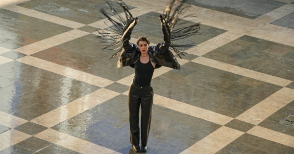 Borítókép: Öltöztesd életed abba, ami értékes!  - az Answear.hu-val!