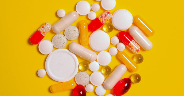 Borítókép: 4 étrend-kiegészítő, melynek szedése nem várt mellékhatásokat okoz