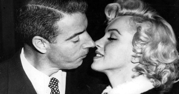 Borítókép: 10+1 ritkán látott fotó és videó régi hollywoodi ikonok esküvőiről - így házasodtak ők!
