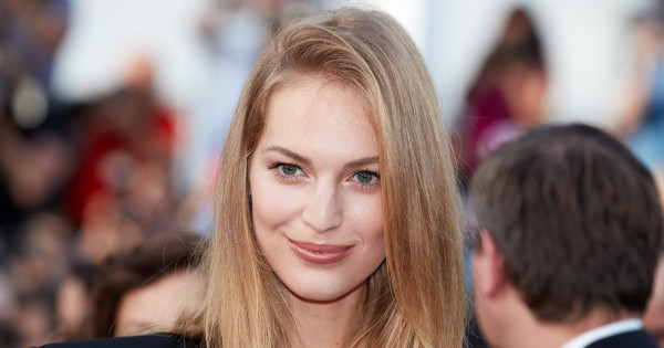 Borítókép: Ilyen volt a gyönyörű modell, Axente Vanessa esküvője: "Még mindig libabőrös vagyok, ha beszélek róla"