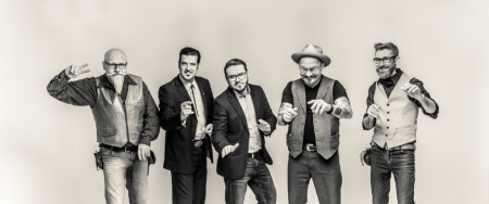 Borítókép: Örömzene állami gondozott gyerekekért