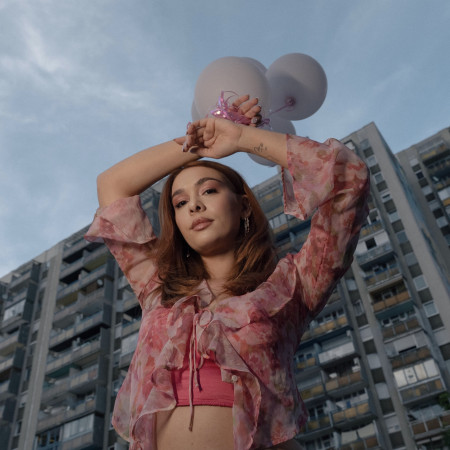 Borítókép: „Odaképzelem, ami nincsen” – Megjelent BÖBE ÏLLÚZIÓ című videoklipes dala