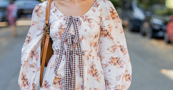 Borítókép: Mi az a garden girl? A TikTok új trendje a stílusos nők legnagyobb kedvence 2024 nyarán 