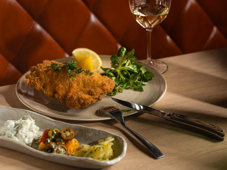 Borítókép: 11 étterem, ahol a legfinomabb a rántott hús az országban: itt a hivatalos lista!