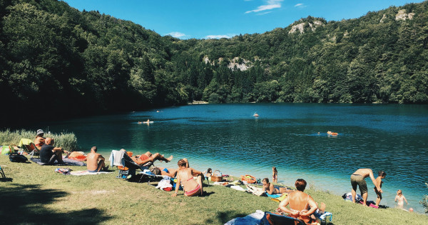 Borítókép: Toplista: Ezek a legjobb szabadvízi strandok itthon, ahol a legjobb minőségű a víz