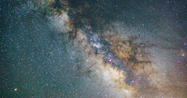 Borítókép: 3 csillagjegy, akinek balszerencsét hoz a július az asztrológus szerint - számukra nem lesz egyszerű ez a hónap!