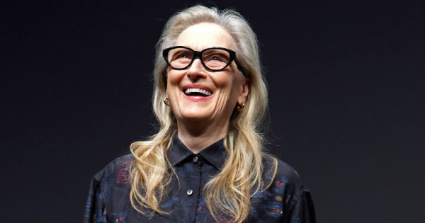 Borítókép: 6 stílusos hajszín 50 fölötti nőknek: a sztárok is imádják ezeket a nőies frizurákat!