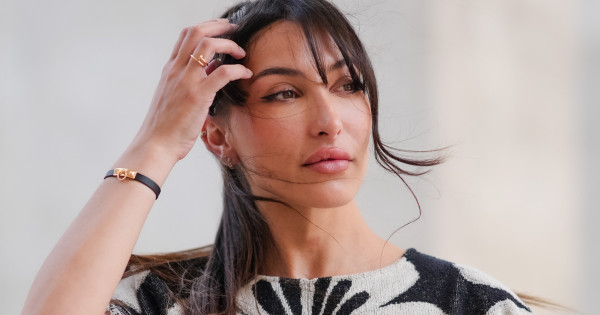 Borítókép: A francia nők imádják ezt a pár ezer forintos szempillaspirált: ez dús pillák filléres titka!