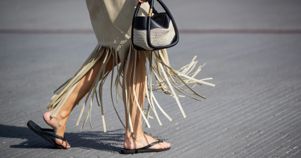 Borítókép: 6 ruhaszín, amitől bizonyítottan ellenállhatatlanabb és elegánsabb leszel