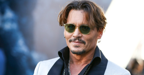Johnny Depp új barátnője kísértetiesen hasonlít Amber Heardre: akár volt felesége ikertestvére is lehetne!