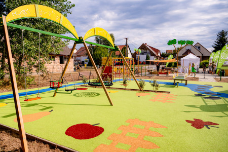 Borítókép: Verpeléten nyitotta meg kapuit a Szerencsejáték Zrt. új befogadó játszótere