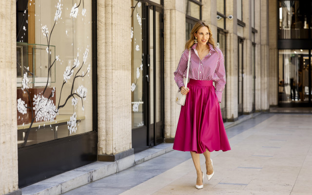 A szoknyák mindig ott rejtőztek a gardróbunk mélyén.