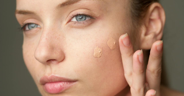 Borítókép: Nem szereted a klasszikus alapozót? Ezek a természetes hatású alternatívák biztosan tetszeni fognak!