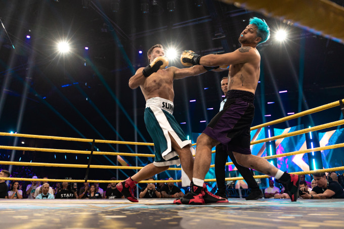 Noszály Sándor és Pribelszky Norbert hatalmasat küzdöttek a Sztárbox első adásában.