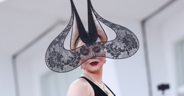 Borítókép: Eláll a lélegzet! Mutatjuk a 2024-es velencei filmfesztivál legcsodásabb ruhakölteményeit