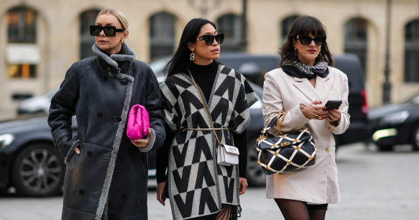 Borítókép: 10 kiegészítő, ami egyetlen stílusos nő gardróbjából sem hiányozhat idén ősszel