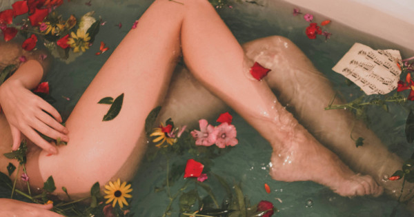 Borítókép: Visszérkezelés házilag és természetesen: így csökkentsd a seprűvénák bosszantó tüneteit 