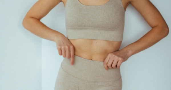 Borítókép: A gyomrod könyörögve kéri! A 7 legrosszab étel, ami kész pusztítást okoz a bélmikrobiomban - felejtsd el őket végleg!