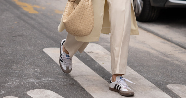 Borítókép: Felejtsd el a loafert! 5 outfit, ami sokkal jobban néz ki sportcipővel