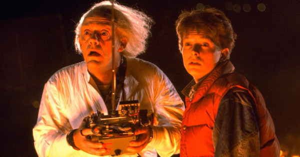 Borítókép: 18 meglepő érdekesség a Vissza a jövőbe-trilógiából, amit még a legnagyobb rajongók sem vettek észre!