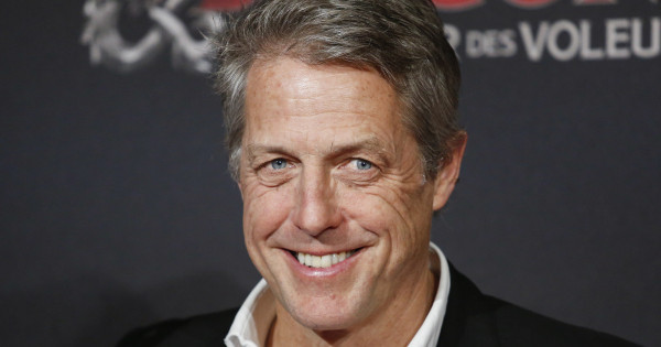 Borítókép: De kínos! Tom Cruise tőrt döfött ezzel Hugh Grant szívébe