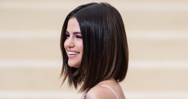 Borítókép: A fodrászok szerint ez a legtökéletesebb frizura 40 év felett: nemcsak stílusos, de dúsítja is a hajat