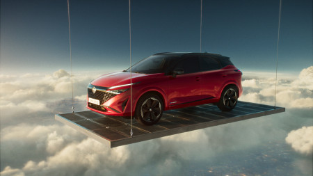 Borítókép: Feszültségből önfeledt nevetés a Nissan Qashqai-ban: mindez csak intelligencia kérdése lenne?