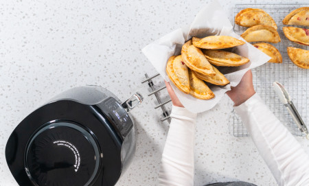 Borítókép: Tényleg rákkeltő az airfryer, mi az igazság? Íme, a tudományos magyarázat